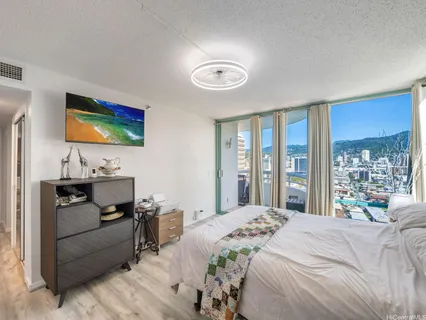 $1,100,000 | 1341 Kapiolani Boulevard, Unit 22D, Honolulu, HI 96814