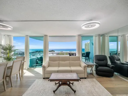 $1,100,000 | 1341 Kapiolani Boulevard, Unit 22D, Honolulu, HI 96814