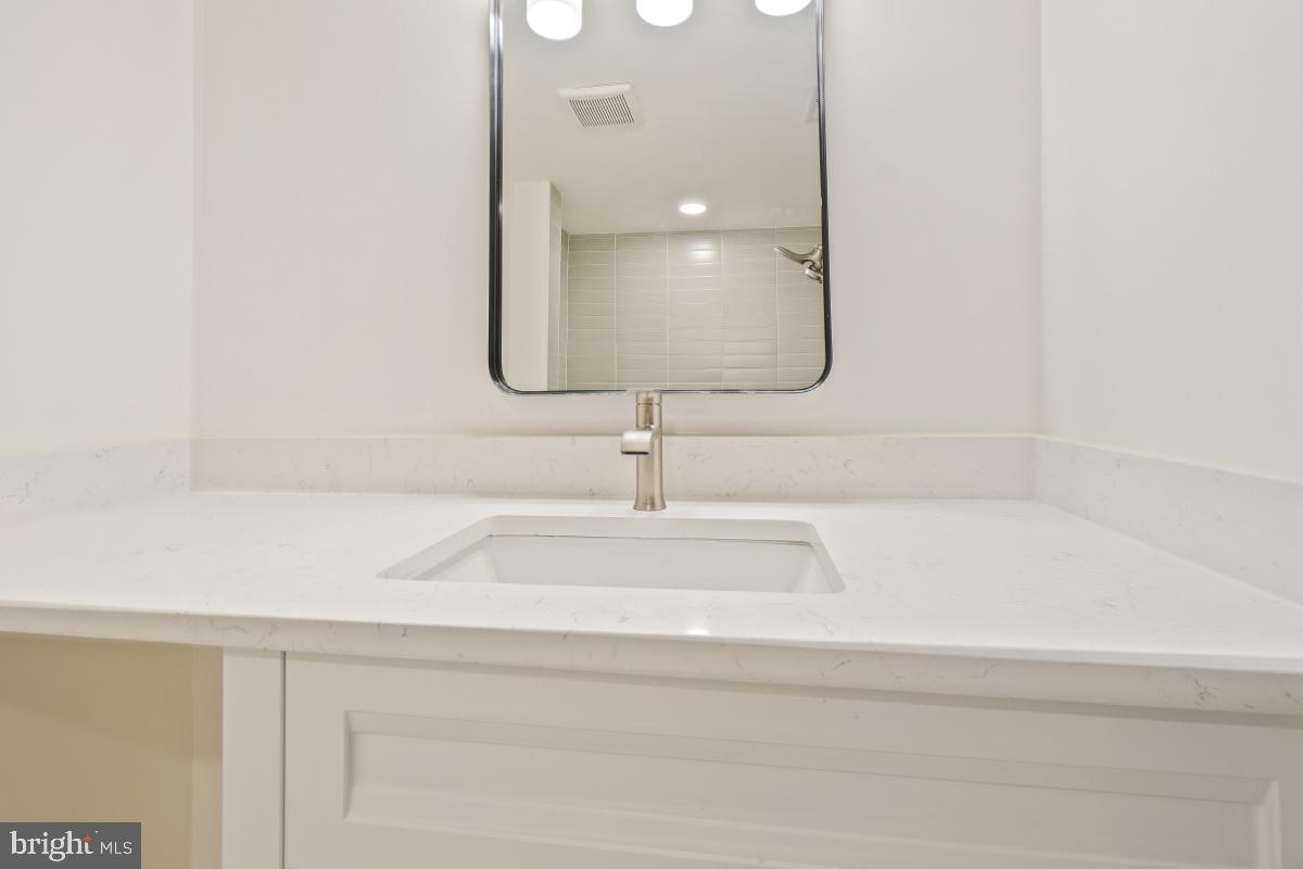 8007 Mandan Road, Unit 201 Greenbelt, MD 20770 - Photo 19 of 30