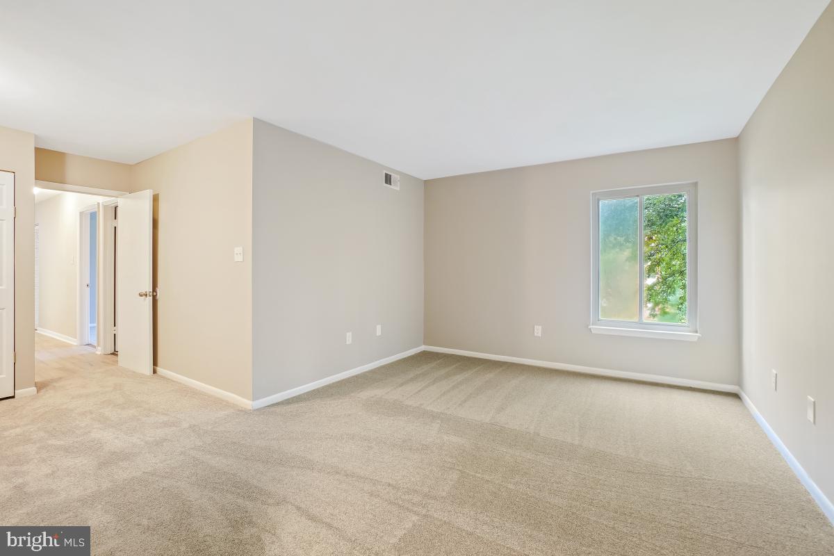 8007 Mandan Road, Unit 201 Greenbelt, MD 20770 - Photo 26 of 30