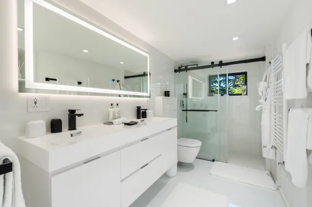 $2,900,000 | 248 Branchview Drive, Ellsworth, ME 04605