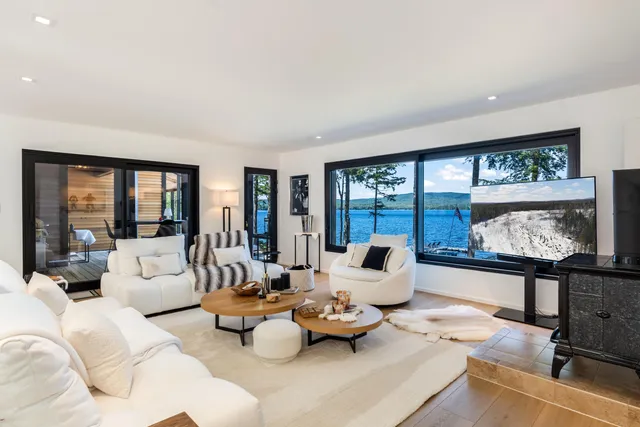 $2,900,000 | 248 Branchview Drive, Ellsworth, ME 04605