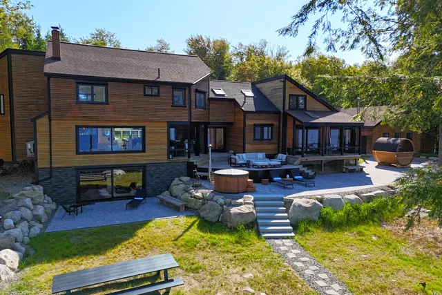$2,900,000 | 248 Branchview Drive, Ellsworth, ME 04605