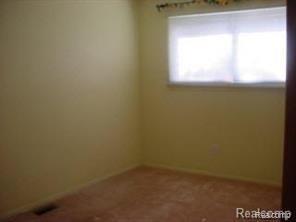 26282 Frankfort Road New Boston, MI 48164 - Photo 4 of 5 GetMedia (3).jpg