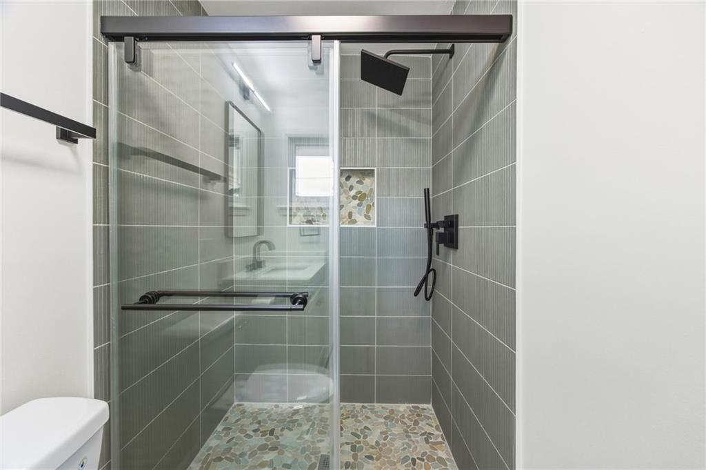 1937 Joseph Court Decatur, GA 30032 - Photo 26 of 37