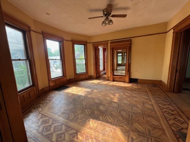 642 West Stephenson Street Freeport, IL 61032 - Photo 25 of 38