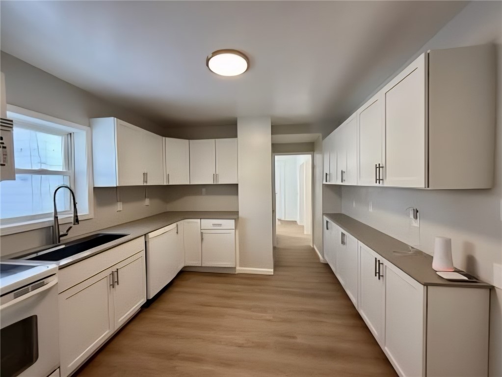 1015 North Goodman Street Rochester, NY 14609 - Photo 5 of 22