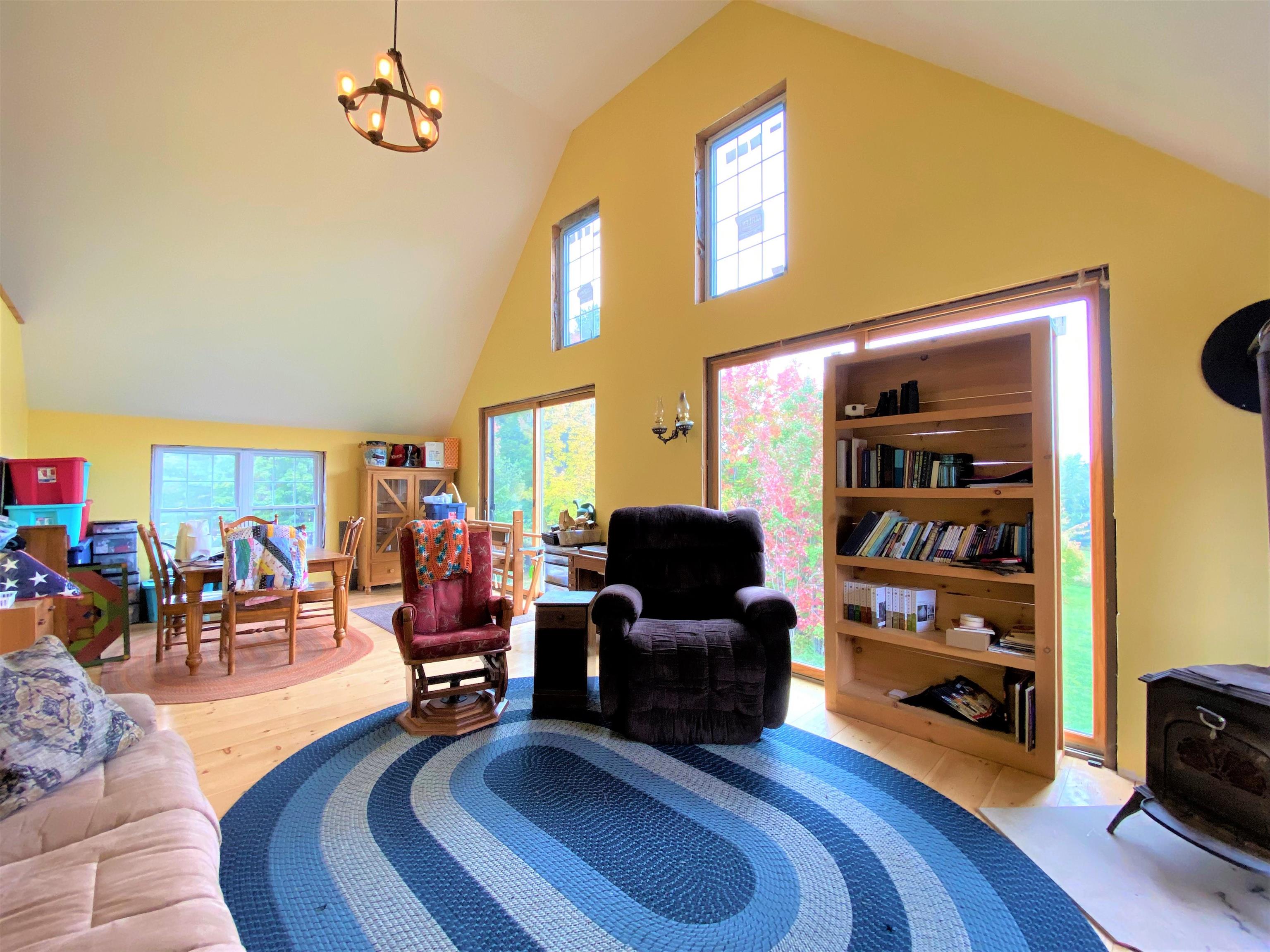 3905 Loop Road Troy, VT 05874 - Photo 17 of 40