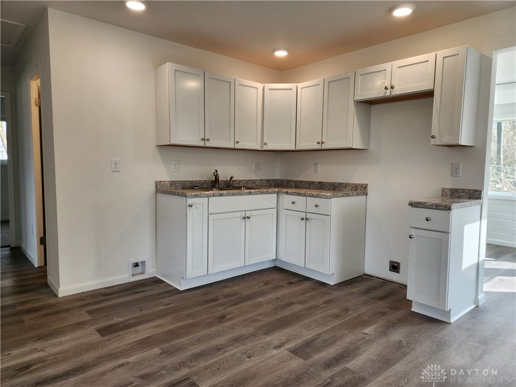1200 Reedsdale Road Dayton, OH 45432 - Photo 5 of 14