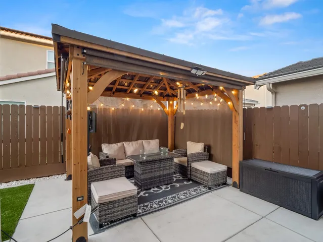 $465,000 | 6656 East Washington Avenue, Fresno, CA 93727