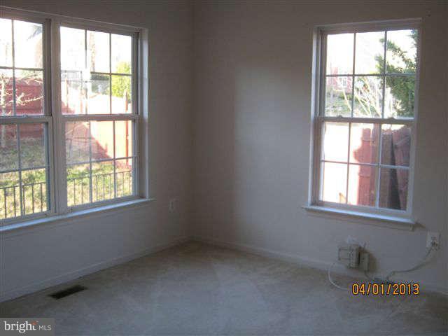 3406 Kidder Road Clinton, MD 20735 - Photo 11 of 26 an empty room with a window