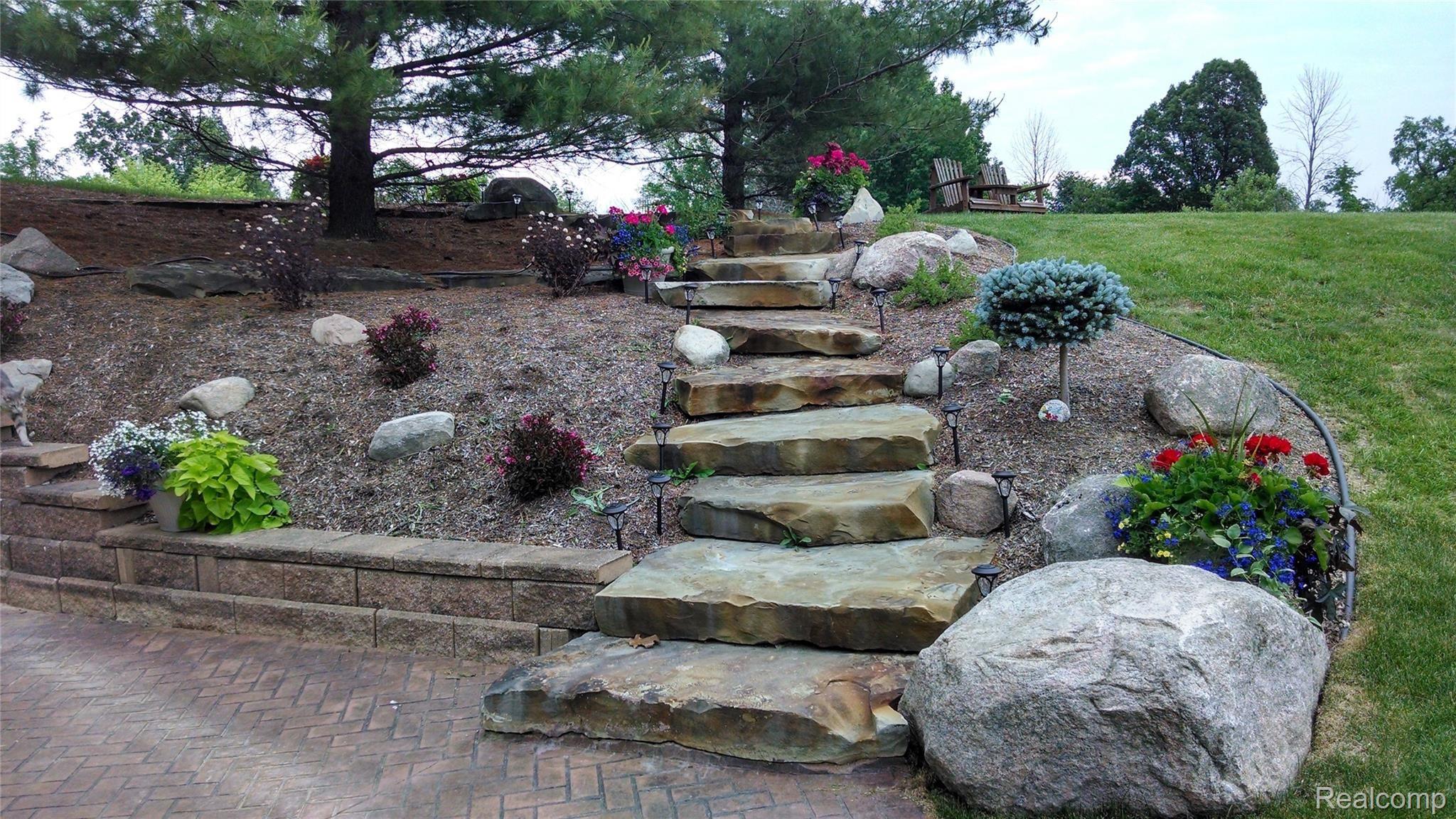 2617 Marathon Road Lapeer, MI 48446 - Photo 25 of 27 25 Stair Landscape.jpg