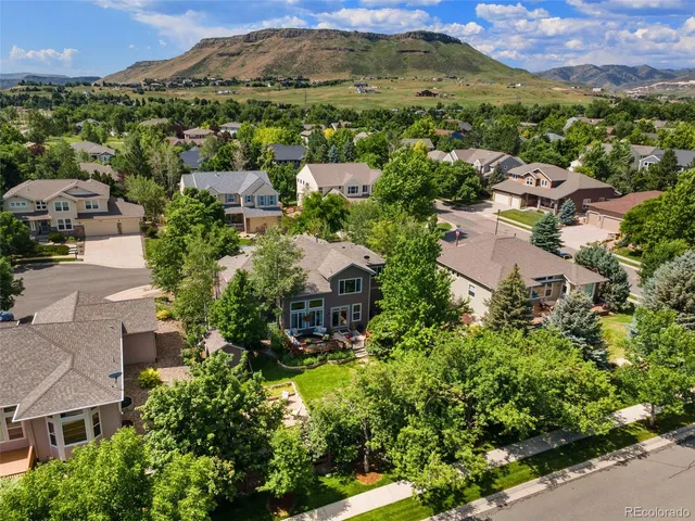 an aerial view of multiple house