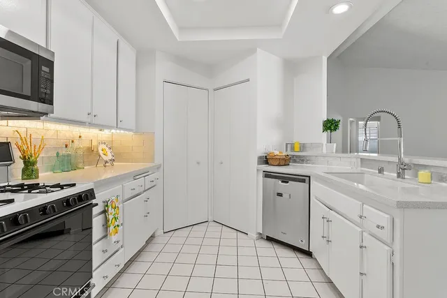 $719,999 | 10371 Garden Grove Boulevard, Unit 20, Garden Grove, CA 92843