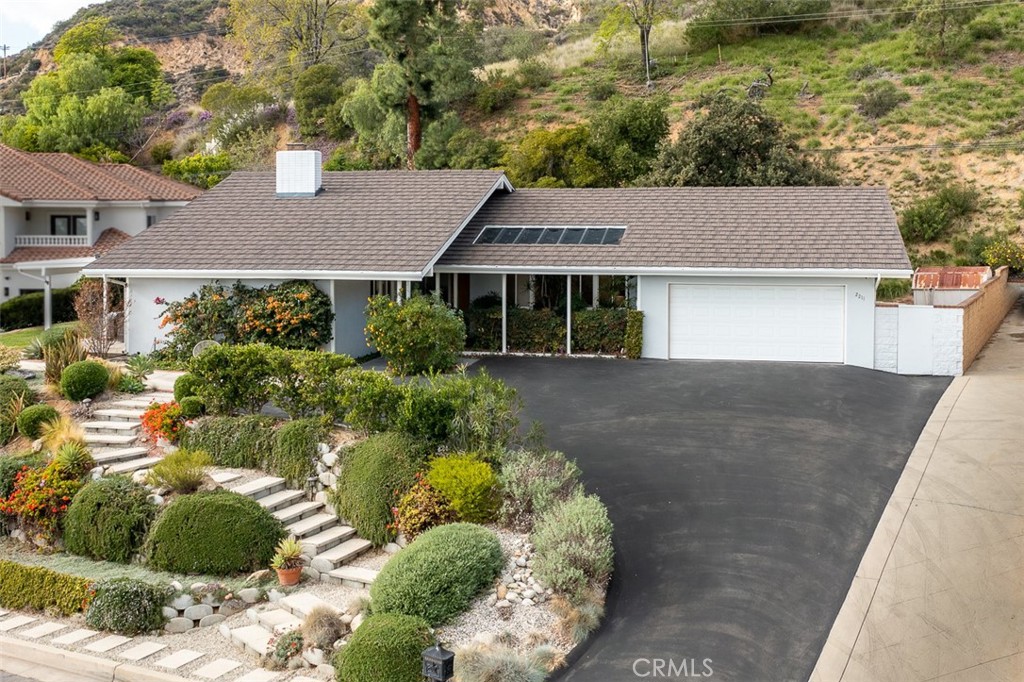 2211 Canyon Road Arcadia, CA 91006 - Photo 1 of 1 Gallery Image 1