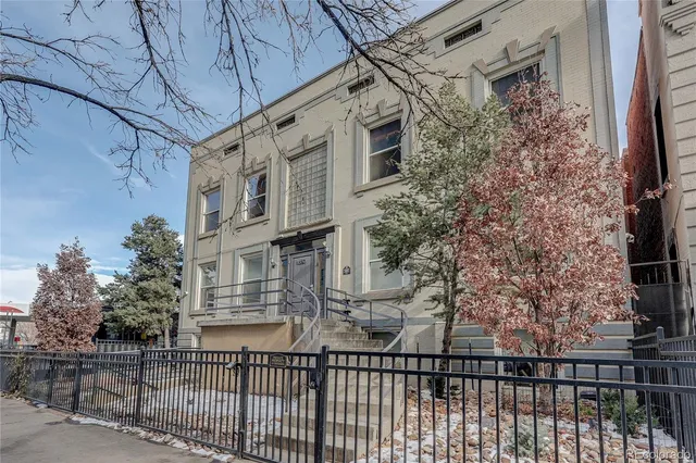 $214,900 | 1650 Pearl Street, Unit 25, Denver, CO 80203