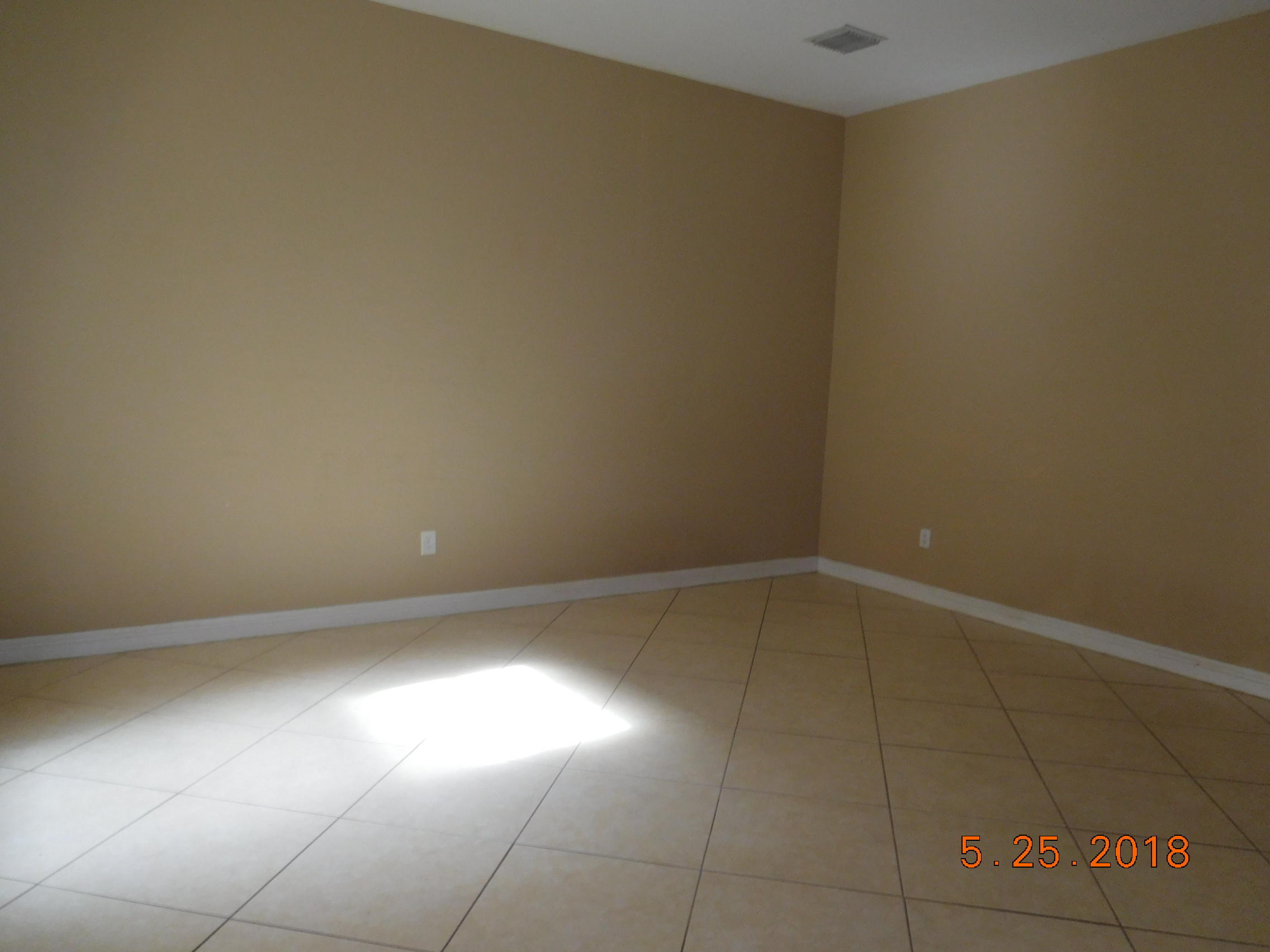 8336 Northwest 8th Terrace Boca Raton, FL 33487 - Photo 6 of 17 DSCN2783