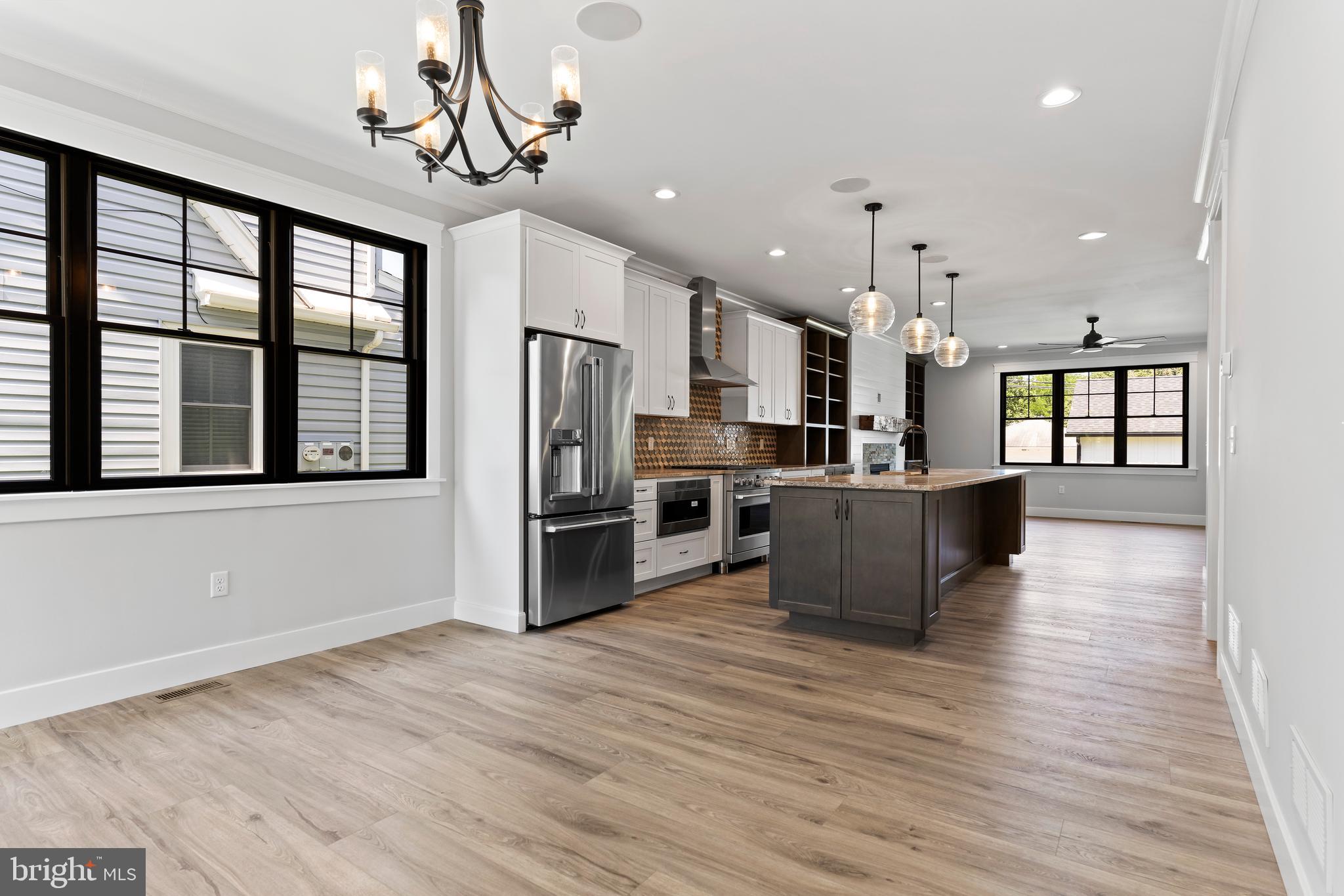 207 Maple Avenue Hershey, PA 17033 - Photo 9 of 79