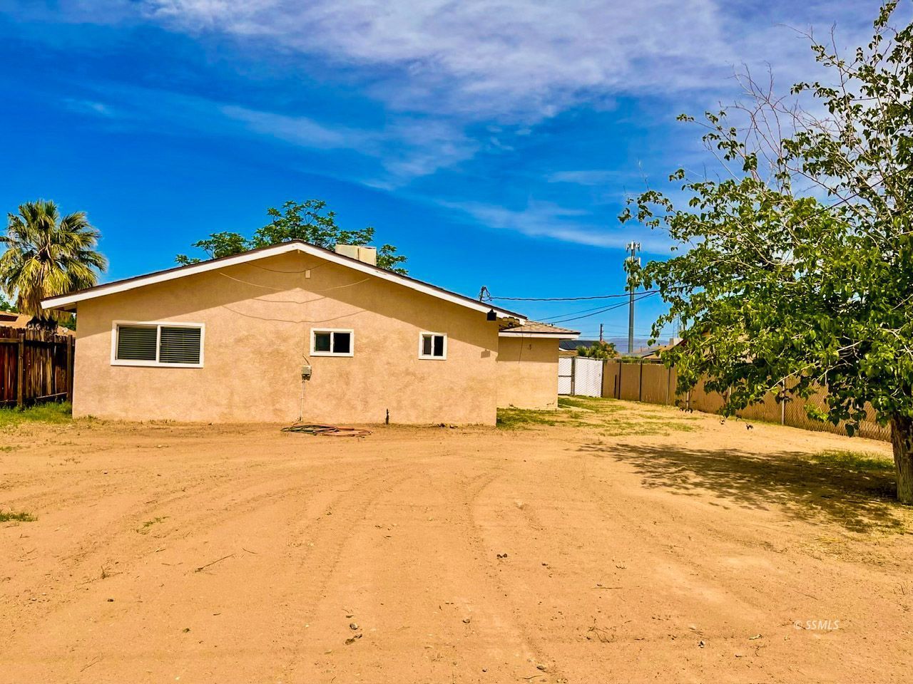 729 West Alene Avenue Ridgecrest, CA 93555 - Photo 34 of 39