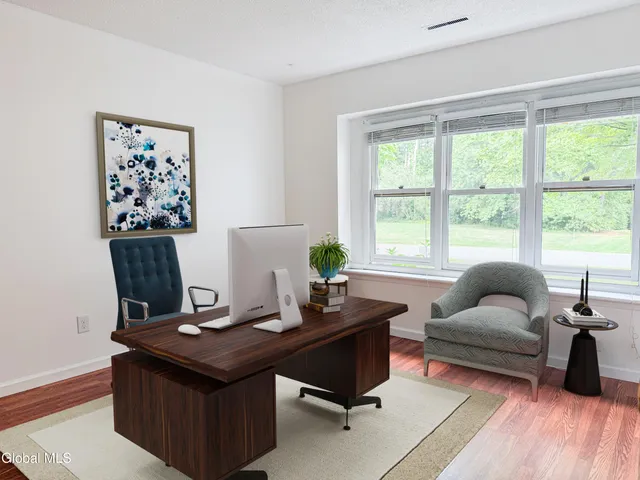 $259,900 | 24 Old Mill Lane, Queensbury, NY 12804