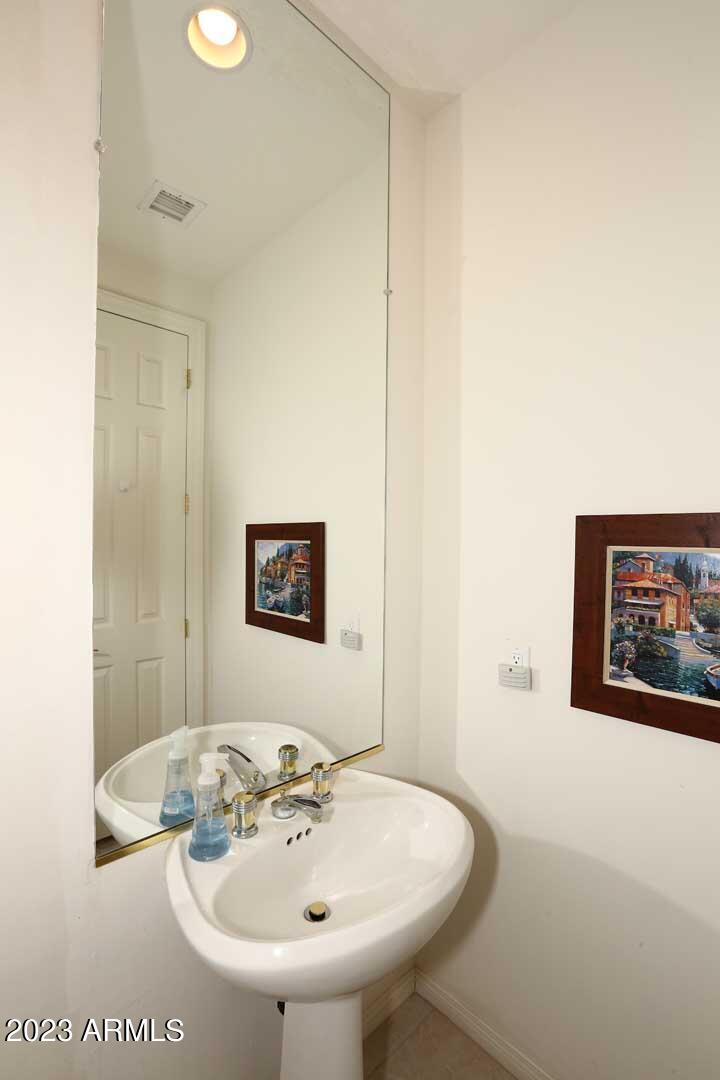 6335 East Marioca Circle Scottsdale, AZ 85266 - Photo 17 of 66 Powder Room