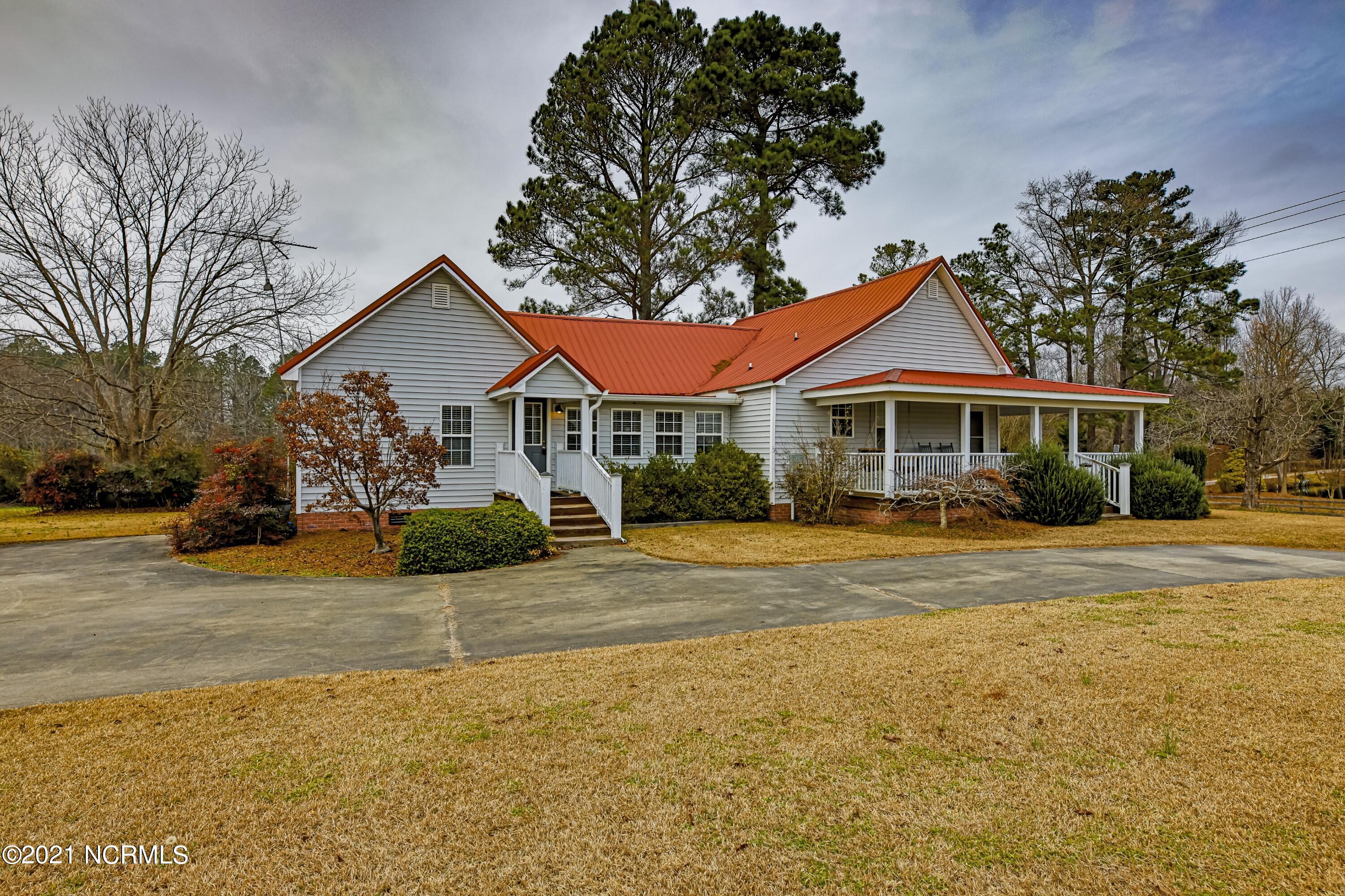 481 Cornwallis Road Teachey, NC 28464 - Photo 2 of 43 Front view