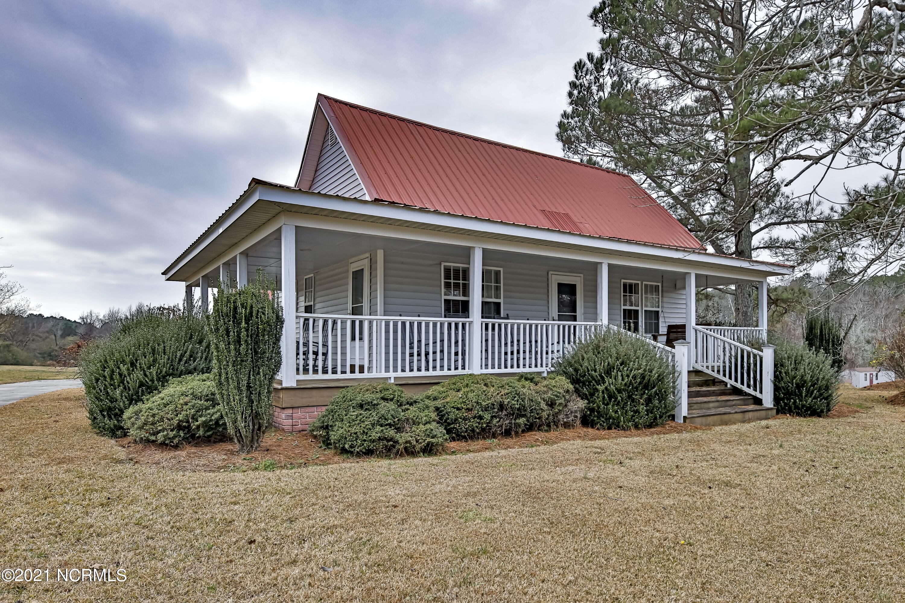 481 Cornwallis Road Teachey, NC 28464 - Photo 5 of 43 _K6A8635-105et (Custom)