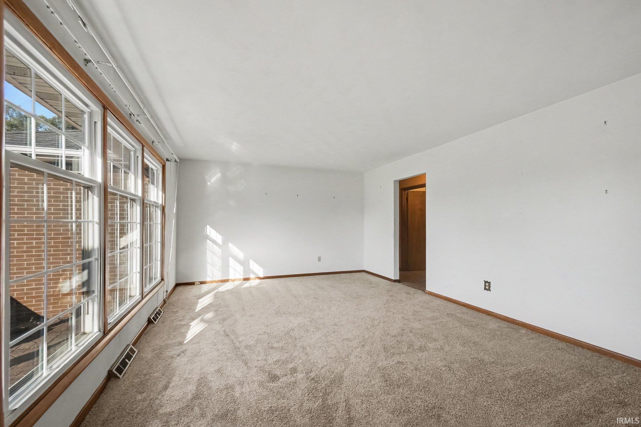17971 Darden Road South Bend, IN 46635 - Photo 10 of 35 Gallery Image 10