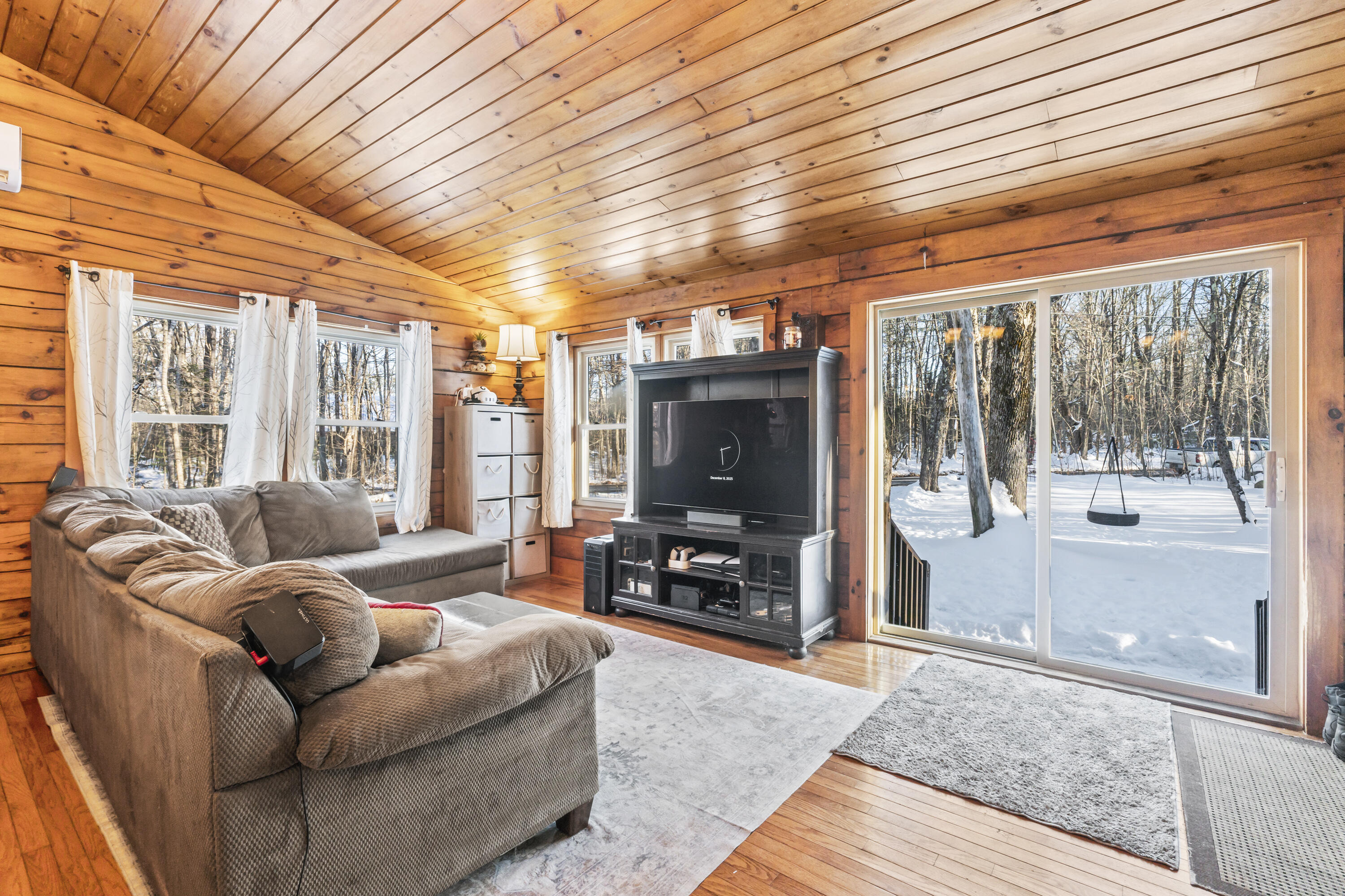 80 Marston Road Richmond, ME 04357 - Photo 10 of 30 Living Room