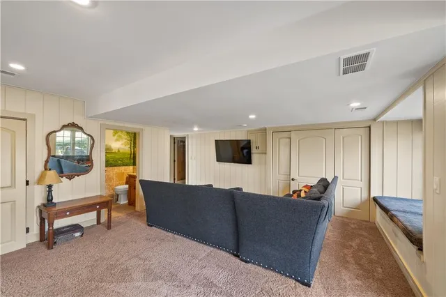 $2,900,000 | 21405 West 73rd Terrace, Shawnee, KS 66218