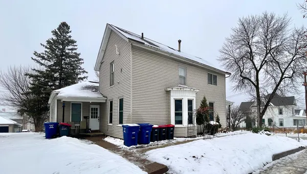 $265,000 | 402 West 7th Street, Red Wing, MN 55066