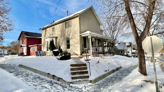 $265,000 | 402 West 7th Street, Red Wing, MN 55066