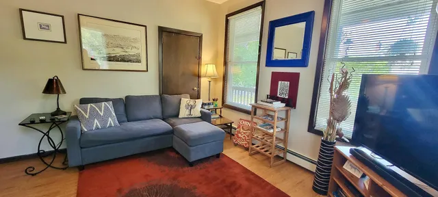 $265,000 | 402 West 7th Street, Red Wing, MN 55066