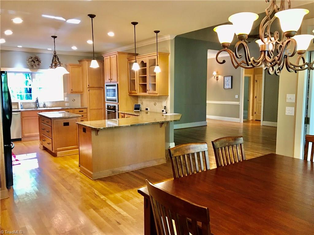152 Thomas Road King, NC 27021 - Photo 8 of 30
