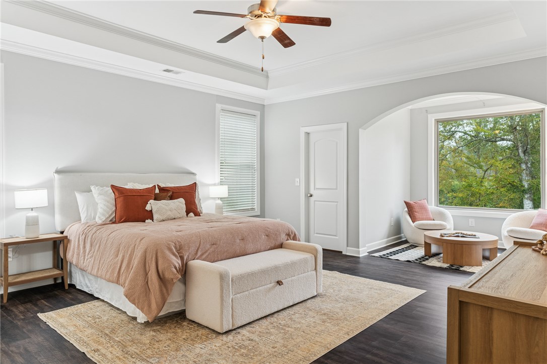 136 Modesto Lane Simpsonville, SC 29681 - Photo 14 of 35 Primary bedroom