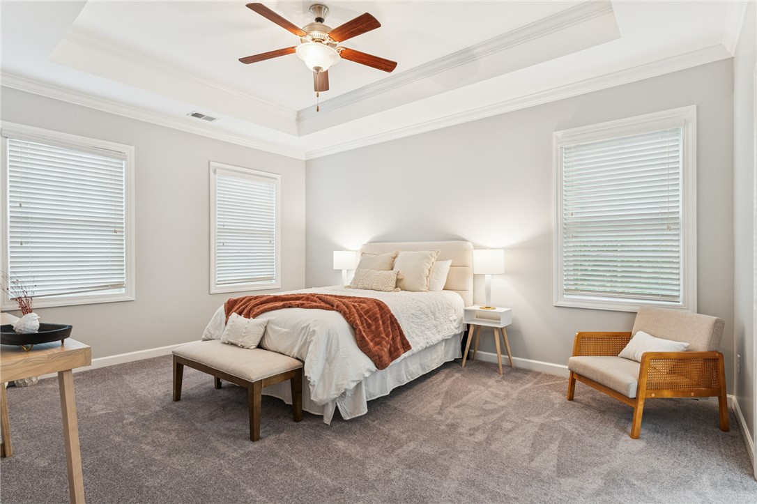 136 Modesto Lane Simpsonville, SC 29681 - Photo 20 of 35 Upstairs large second primary bedroom