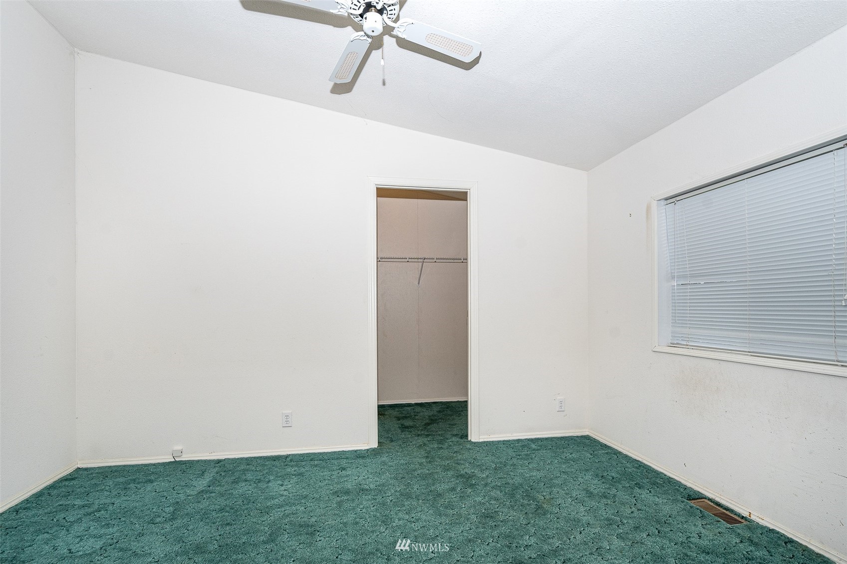 166 Smokey Ridge Road, Unit B Onalaska, WA 98570 - Photo 15 of 35 Gallery Image 15