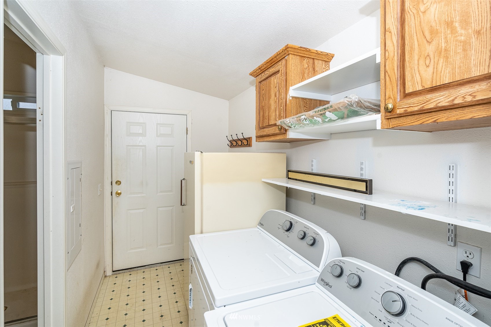 166 Smokey Ridge Road, Unit B Onalaska, WA 98570 - Photo 22 of 35 Gallery Image 22