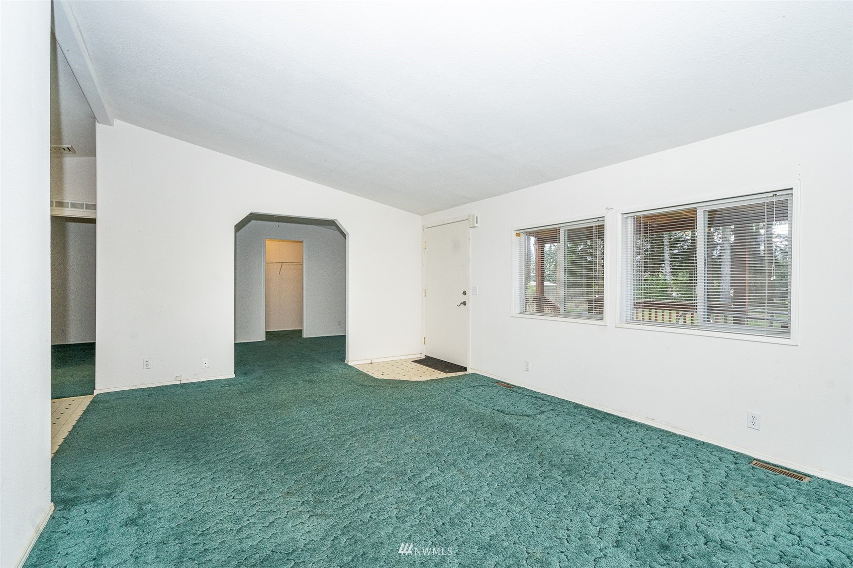 166 Smokey Ridge Road, Unit B Onalaska, WA 98570 - Photo 8 of 35 Gallery Image 8