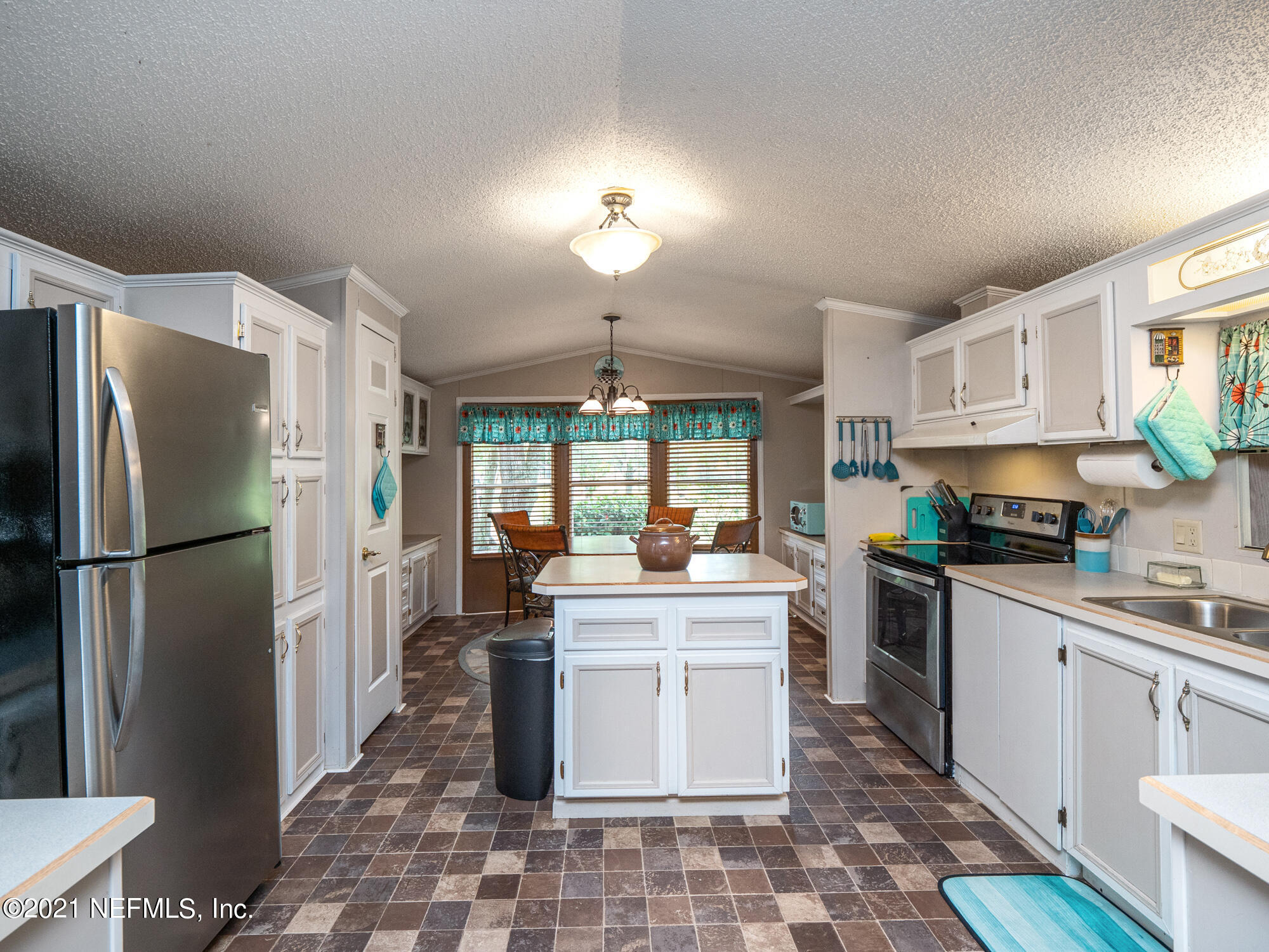 13336 Grover Road Jacksonville, FL 32226 - Photo 12 of 49 13 Kitchen Island