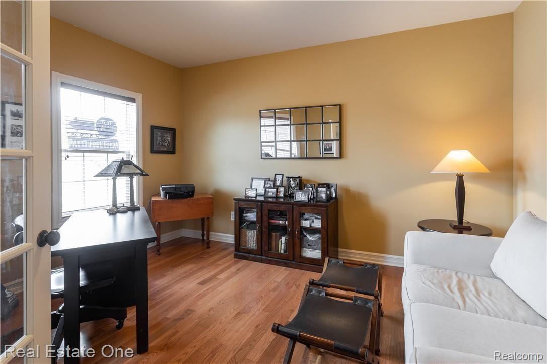 609 Mountain Circle, Unit 14 Rochester, MI 48306 - Photo 9 of 27 244A7221.jpg