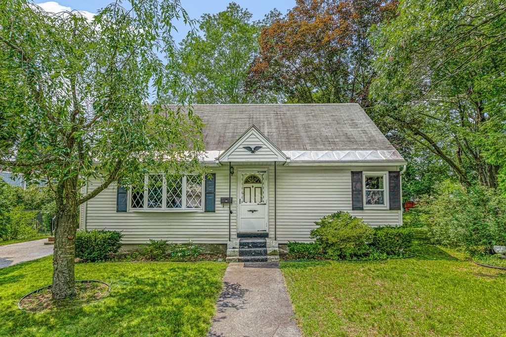 44 Homestead Road Lowell, MA 01850 - Photo 1 of 40 Gallery Image 1