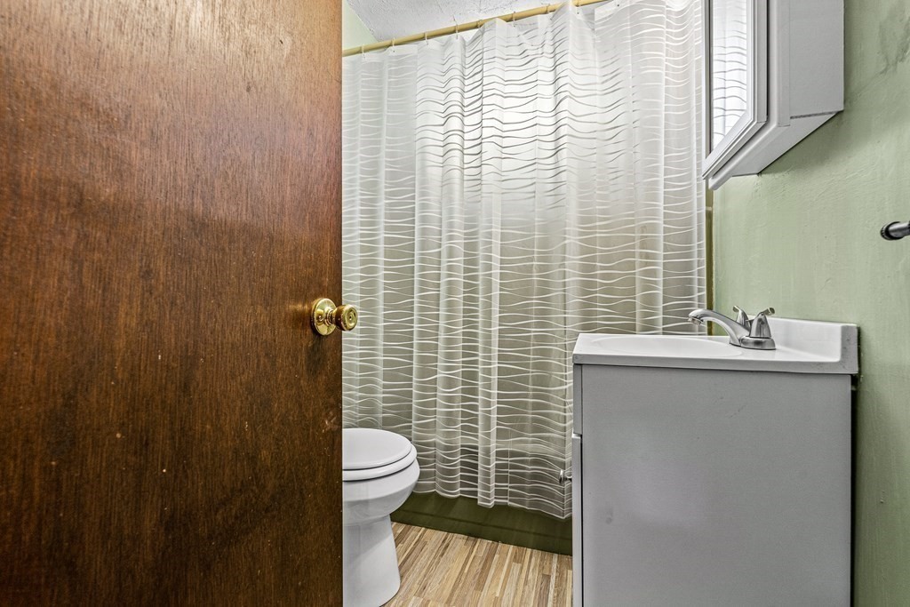 44 Homestead Road Lowell, MA 01850 - Photo 15 of 40 Gallery Image 15