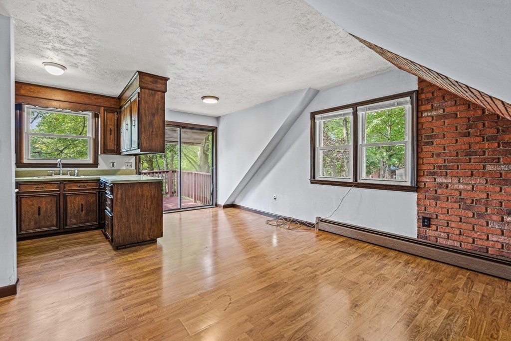 44 Homestead Road Lowell, MA 01850 - Photo 22 of 40 Gallery Image 22