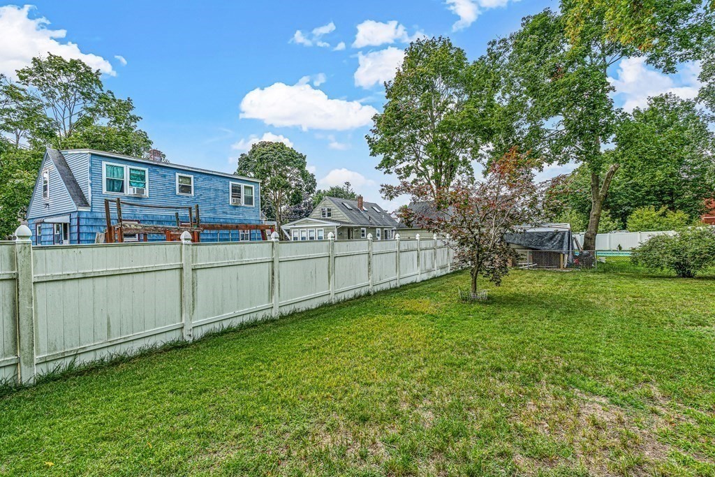 44 Homestead Road Lowell, MA 01850 - Photo 34 of 40 Gallery Image 34