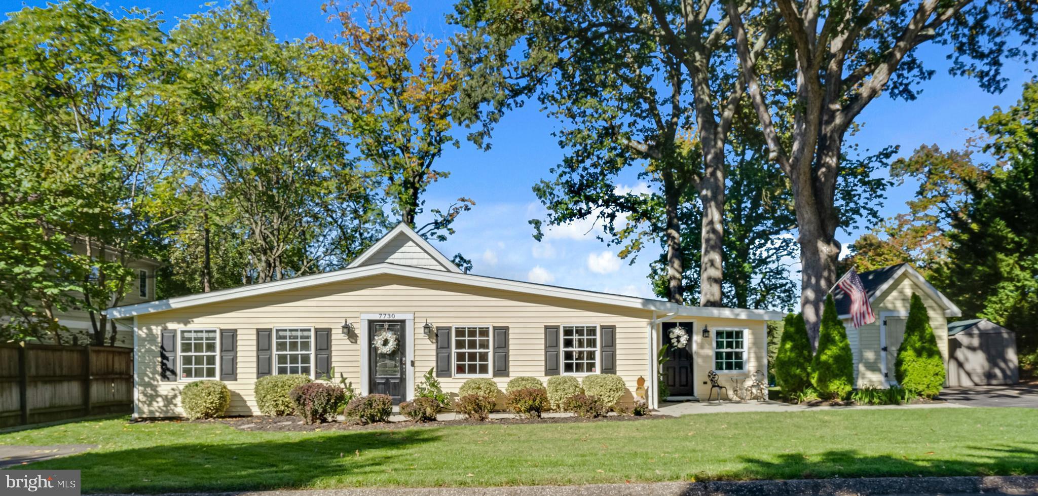 7730 West Shore Road Pasadena, MD 21122 - Photo 5 of 52 Gorgeous 4 Bedroom 2 Full Bath Waterfront Home
