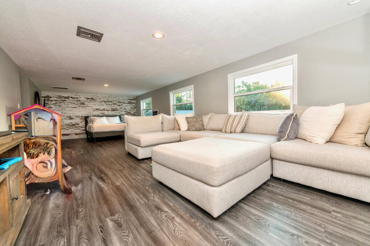16887 97th Way North Jupiter, FL 33478 - Photo 40 of 50 40