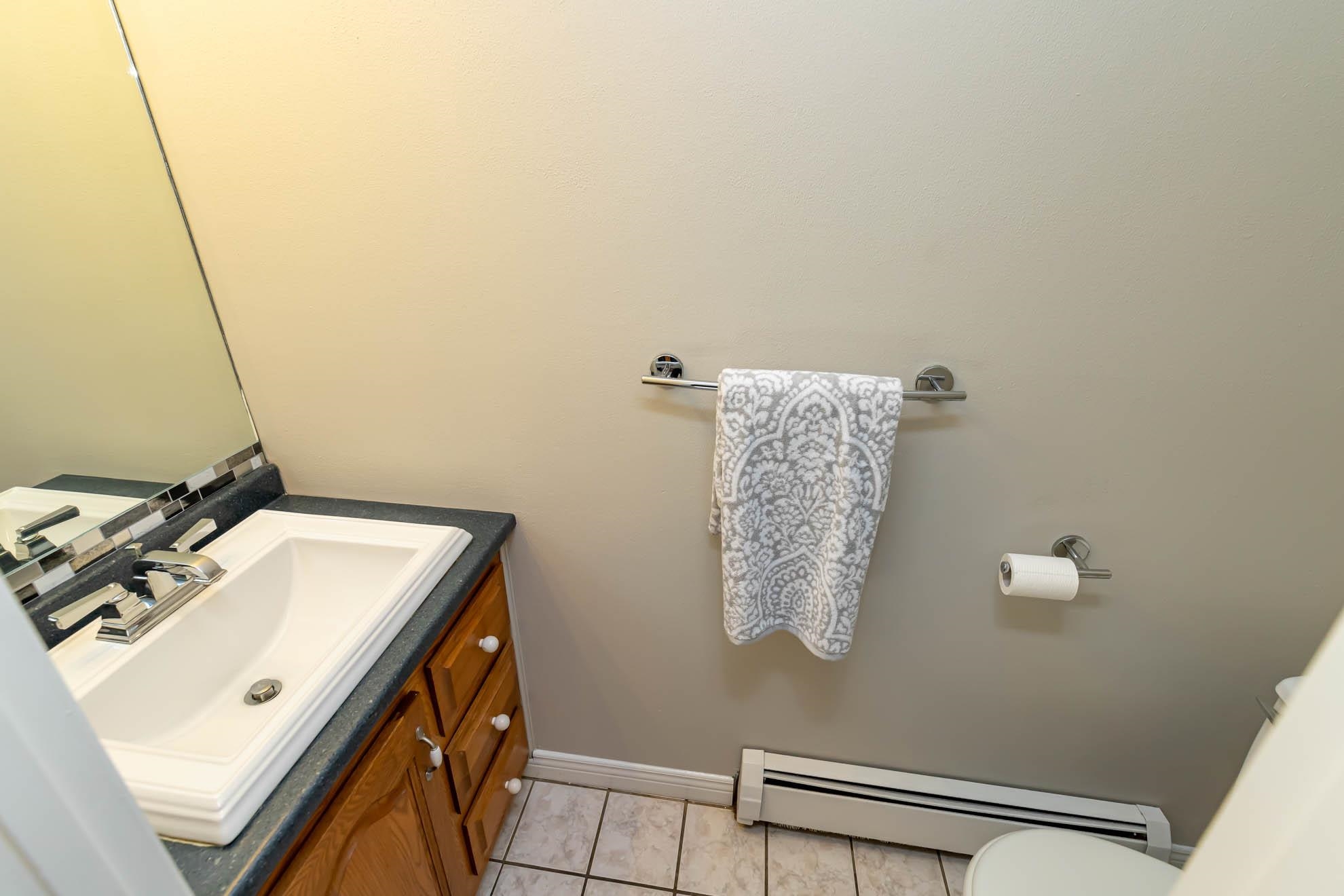 32 Shelburne Road, Unit 32 Merrimack, NH 03054 - Photo 11 of 31