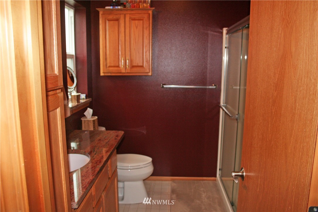 1155 Rene Court Blaine, WA 98230 - Photo 8 of 19 Gallery Image 8