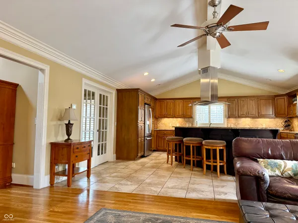 $850,000 | 7501 Chapel Hill Road, Borden, IN 47106